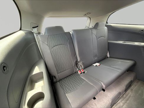 Used 2016 Chevrolet Traverse LS w/ LPO, 'HIT The Road' Package AWD/4WD image 26