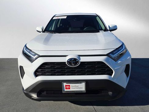 Certified 2025 Toyota RAV4 LE image 8