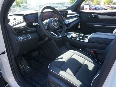 New 2025 Buick Enclave Preferred w/ Power Package image 16