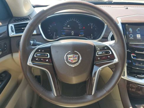 Used 2014 Cadillac SRX Luxury image 11