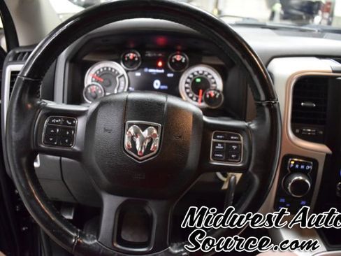 Used 2018 RAM 1500 Big Horn AWD/4WD image 16