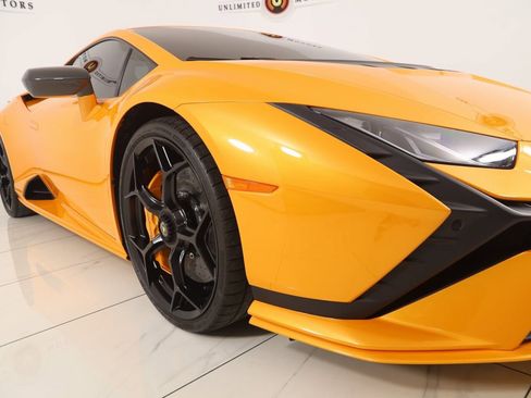 Used 2023 Lamborghini Huracan Tecnica image 69
