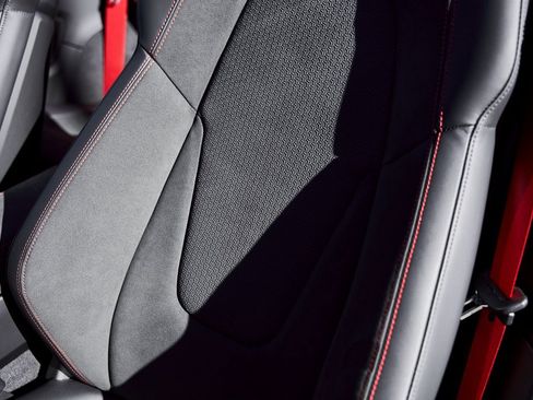 Used 2026 Porsche 911 Carrera GTS w/ Premium Package image 43