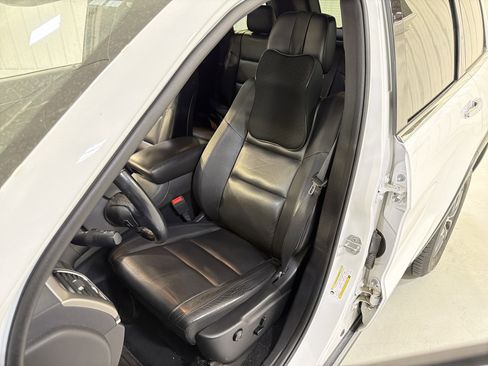 Used 2020 Jeep Grand Cherokee Limited w/ Trailer Tow Group IV image 11