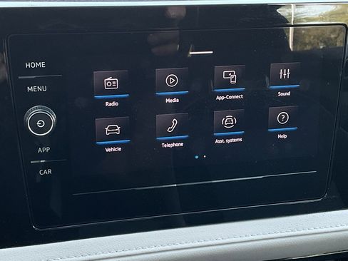 Used 2025 Volkswagen Taos S image 29