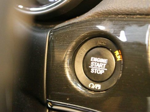 Used 2019 Jeep Grand Cherokee Trailhawk w/ Trailhawk Luxury Group image 26