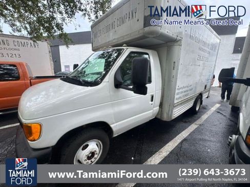 Used 2006 Ford E-450 and Econoline 450 RWD image 1