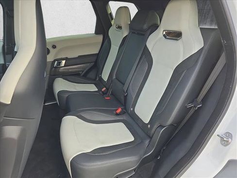 Certified 2022 Land Rover Range Rover Sport SVR image 8