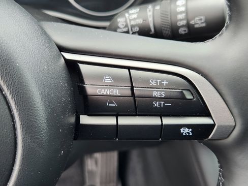 Certified 2026 MAZDA MAZDA3 s Sport FWD image 23