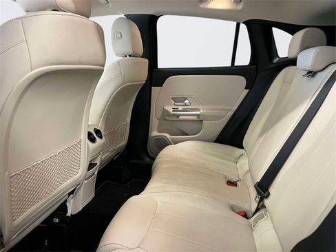 Certified 2022 Mercedes-Benz GLA 250 4MATIC image 12