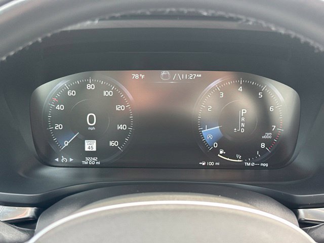 Used 2020 Volvo S60 T5 Momentum FWD image 23
