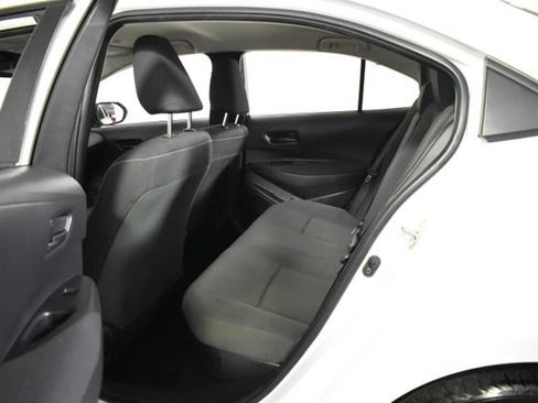 Used 2025 Toyota Corolla LE FWD image 25