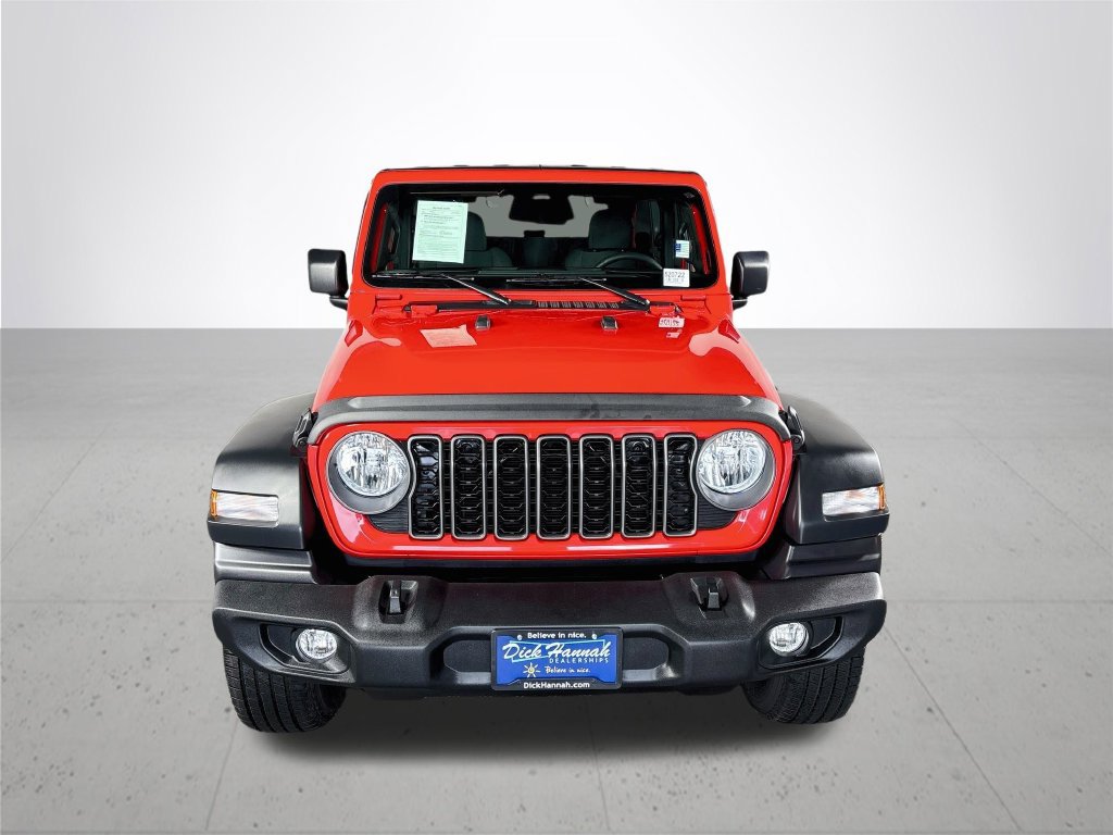 Used 2025 Jeep Wrangler Sport AWD/4WD image 3