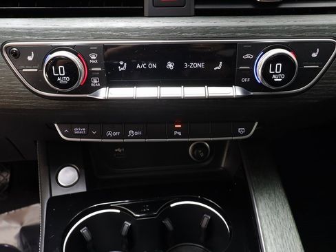 Used 2022 Audi A4 2.0T Premium Plus image 10