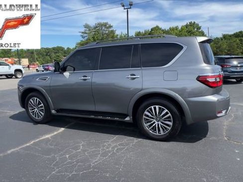 Used 2023 Nissan Armada SL RWD image 6