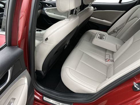 Used 2023 Genesis G70 2.0T AWD/4WD image 22
