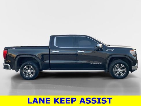 Used 2022 GMC Sierra 1500 SLT w/ SLT Convenience Package image 7