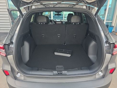 New 2026 Ford Escape ST-Line w/ Cold Weather Package FWD image 32