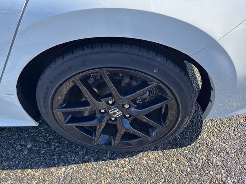 Used 2024 Honda Civic Sport image 9