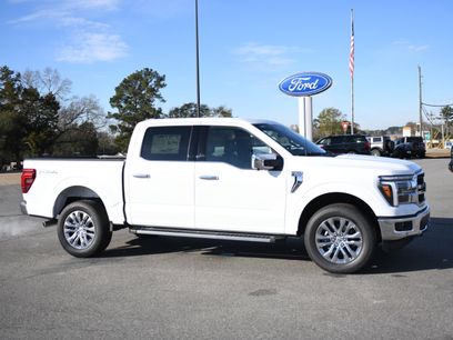 New 2026 Ford F150 Lariat w/ Equipment Group 501A Mid