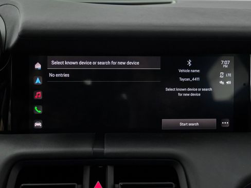 Used 2023 Porsche Taycan image 26