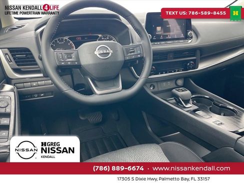Used 2026 Nissan Rogue SV FWD image 12