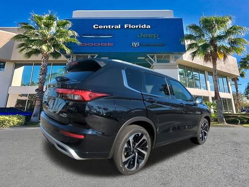 Used 2023 Mitsubishi Outlander SEL image 5