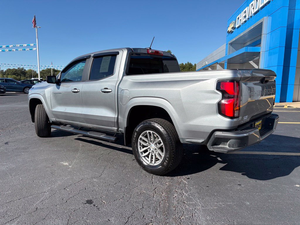 Used 2023 Chevrolet Colorado LT w/ LT Convenience Package III RWD image 3