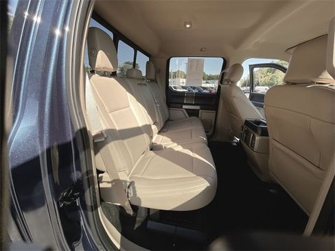 Used 2017 Ford F250 Lariat w/ FX4 Off-Road Package image 26