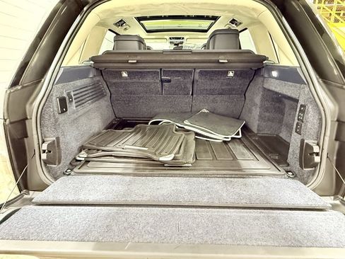 Used 2021 Land Rover Range Rover Autobiography image 56