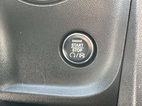 Used 2010 Dodge Challenger SRT8 w/ SRT Option Group II image 29