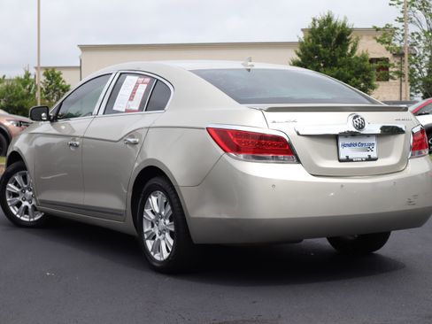 Used 2013 Buick LaCrosse Leather FWD image 3