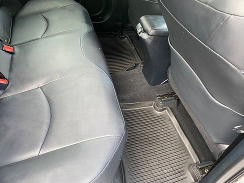 Used 2022 Toyota Prius Prime Limited image 34