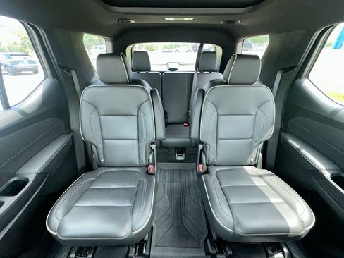 Certified 2023 Chevrolet Traverse Premier w/ Redline Edition image 33