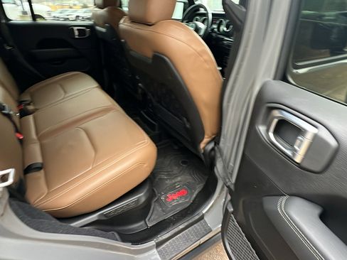 Used 2022 Jeep Wrangler Unlimited Rubicon 4xe w/ Steel Bumper Group image 21