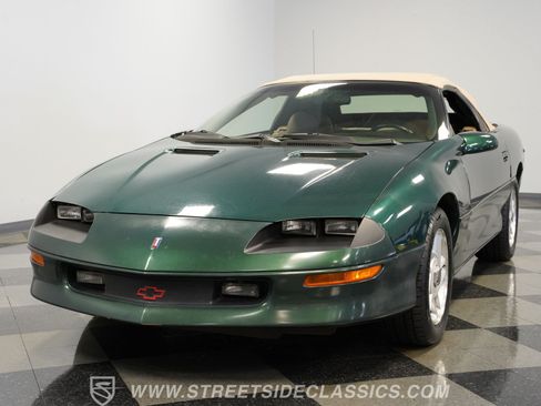 Used 1995 Chevrolet Camaro Z28 RWD image 19
