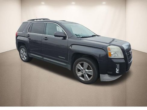 Used 2015 GMC Terrain SLE w/ Convenience Package image 2