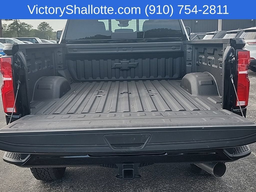 Used 2026 Chevrolet Silverado 2500 High Country w/ High Country Premium Package AWD/4WD image 38