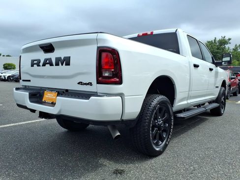 Certified 2025 RAM 2500 Big Horn AWD/4WD image 17