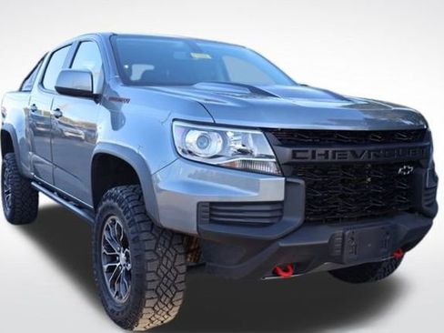 Used 2021 Chevrolet Colorado ZR2 image 2