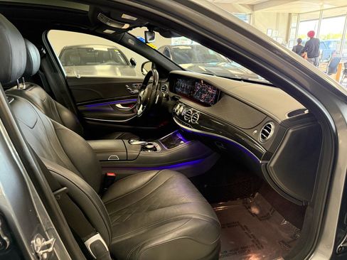 Used 2018 Mercedes-Benz S 560 4MATIC Sedan w/ AMG Line Exterior image 34