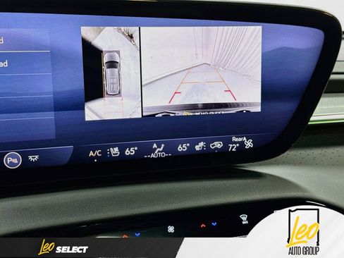 Used 2025 Buick Enclave Avenir w/ Super Cruise Package AWD/4WD image 17