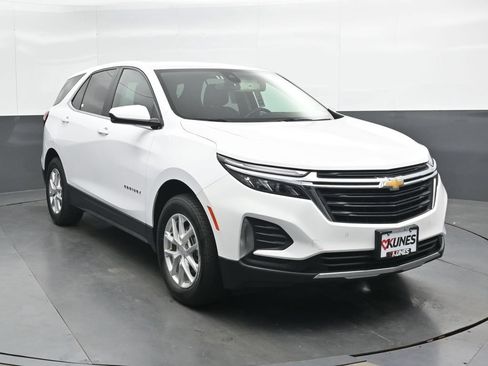 Used 2024 Chevrolet Equinox LT AWD/4WD image 5