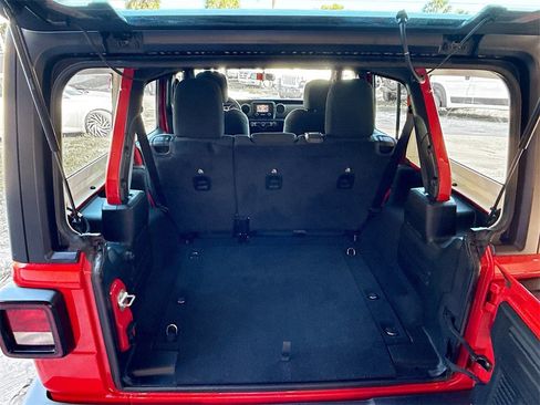 Used 2021 Jeep Wrangler Unlimited Sport image 28