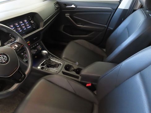 Used 2019 Volkswagen Jetta SEL image 23