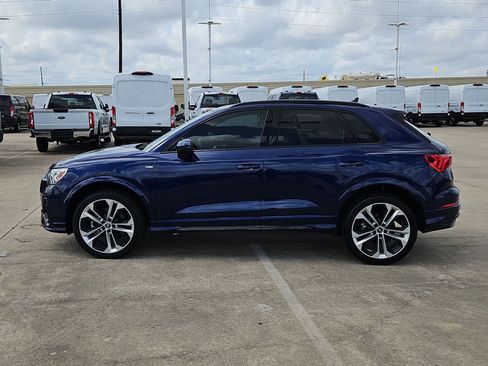 Used 2021 Audi Q3 2.0T Premium Plus w/ Premium Plus Package image 7
