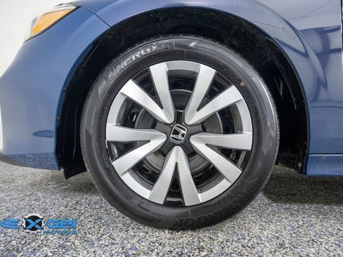 Used 2025 Honda Civic LX image 48