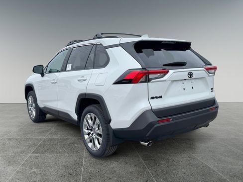 New 2025 Toyota RAV4 XLE Premium image 3