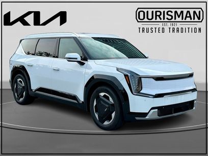 New 2026 Kia EV9 Land