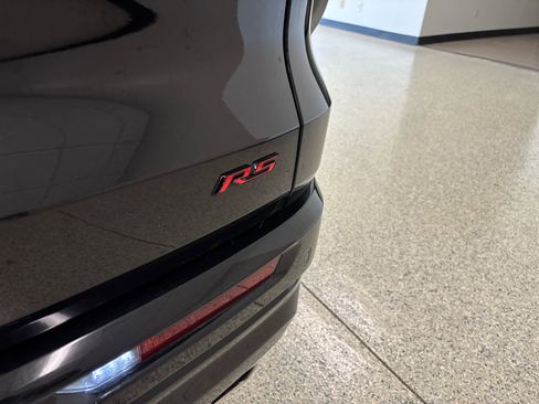 Used 2024 Chevrolet Traverse RS w/ LPO, Floor Liner Package image 10